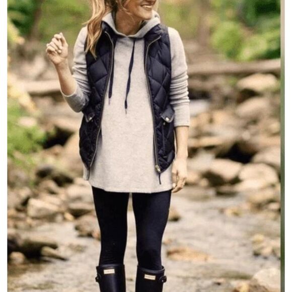 J Crew Quilted Zip up Vest. Rasberry Small preppy heritage - Picture 12 of 12